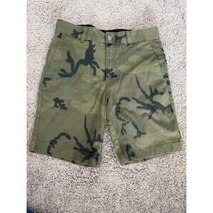 Volcom camo shorts size 28